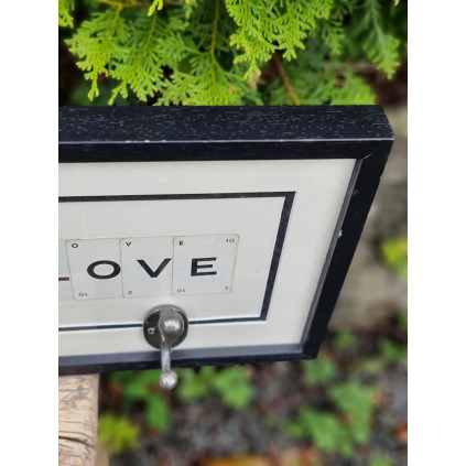 All you need is love | Hooks