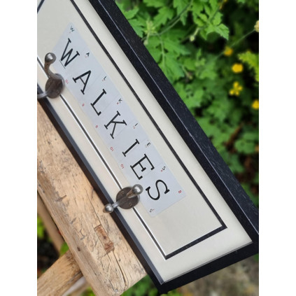Walkies | Hooks