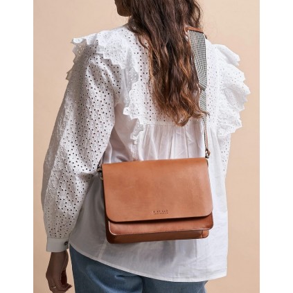Audrey Classic Leather | Cognac