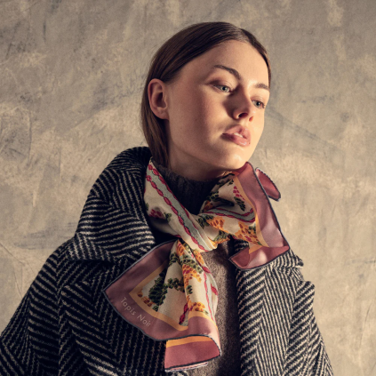 Tapis noir - Classical Yellow Flower Scarf modell