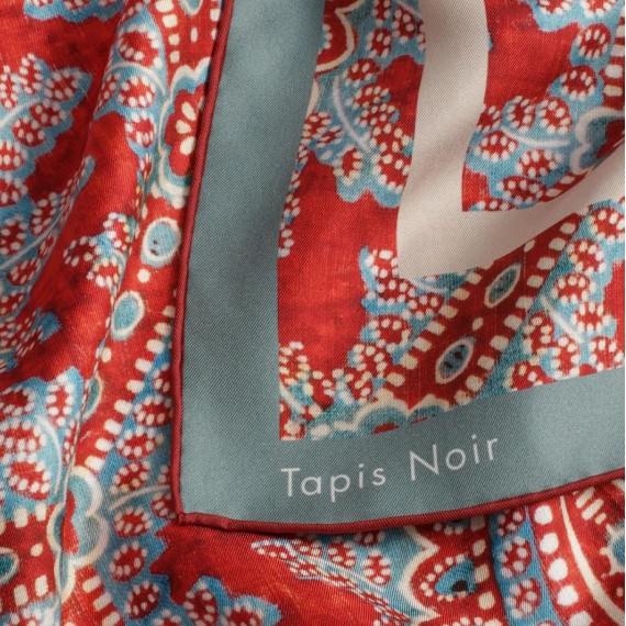 Tapis Noir - Classical Red Paisley Scarf zoom in