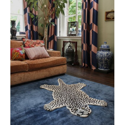 Snowy Leopard Rug | Large