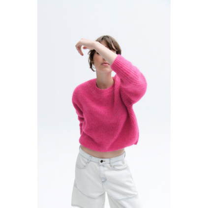 East | Magenta EAST18F