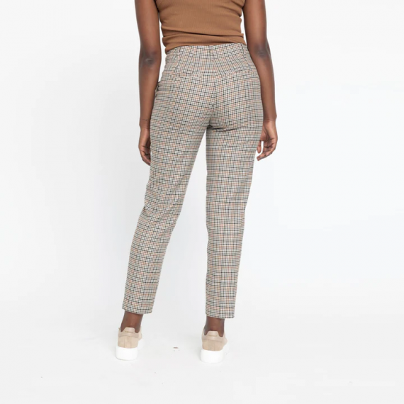 Julia | Amber Sand Check